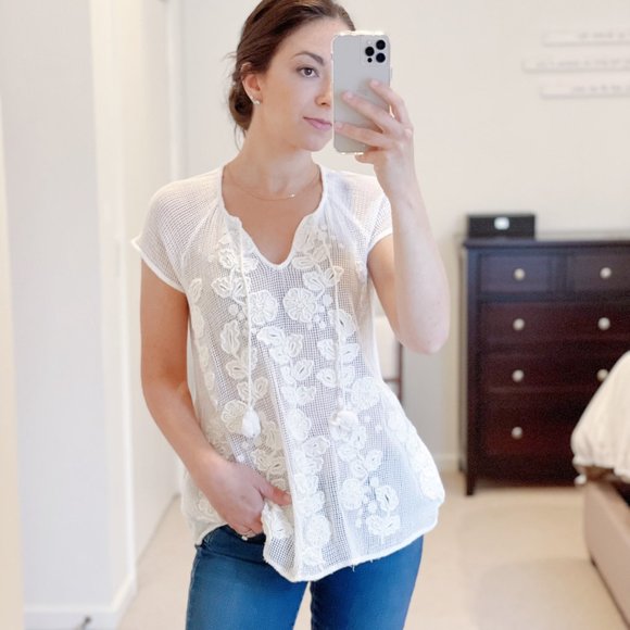Anthropologie Tops - Anthro AKEMI+KIN Fishnet Embroidered Tassel Top